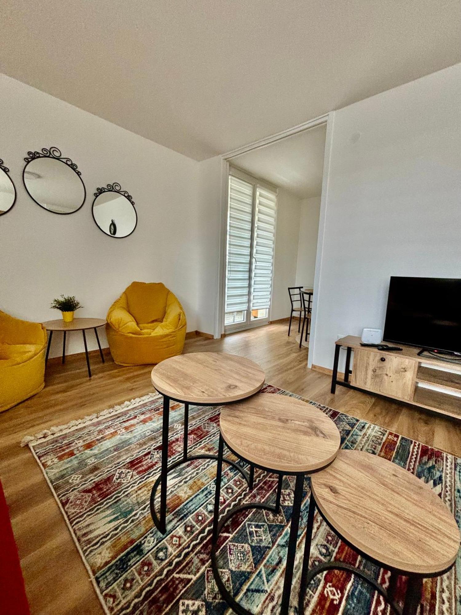 Apartment Charming In
